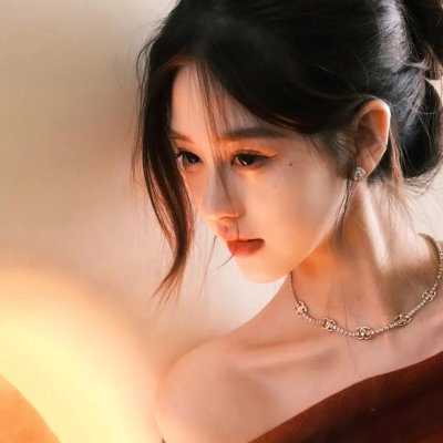 身陷黑幕